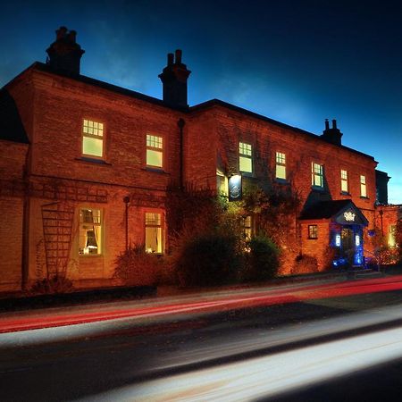 The Walnut Tree Inn Blisworth Eksteriør bilde