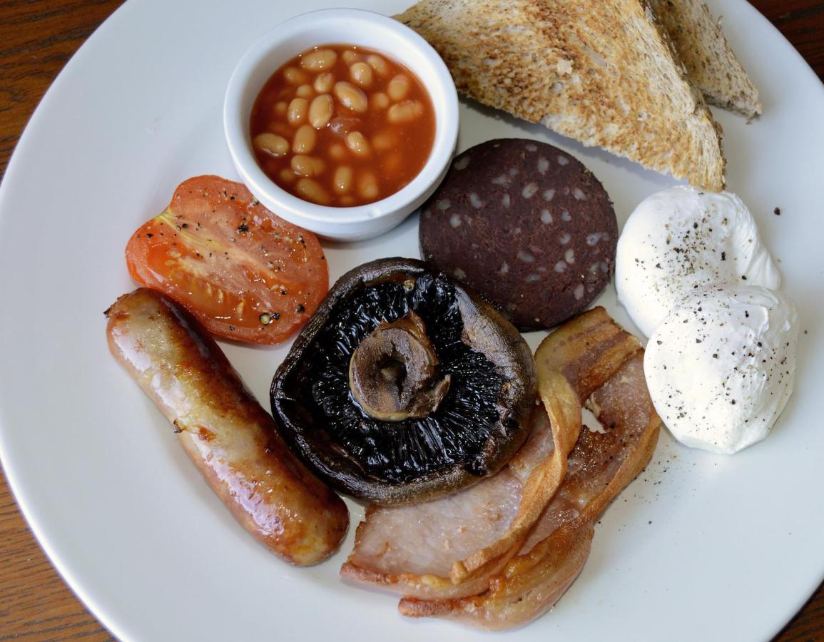 The Walnut Tree Inn Blisworth Eksteriør bilde