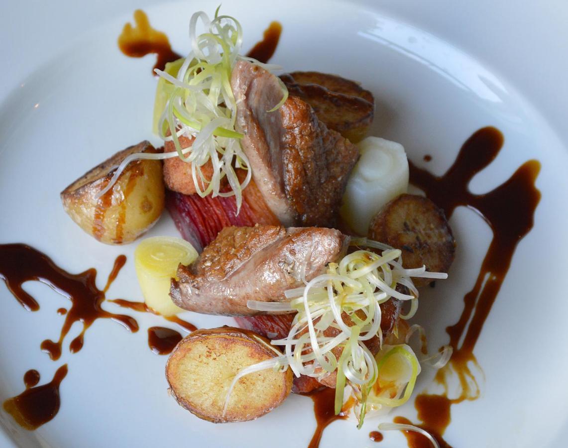 The Walnut Tree Inn Blisworth Eksteriør bilde